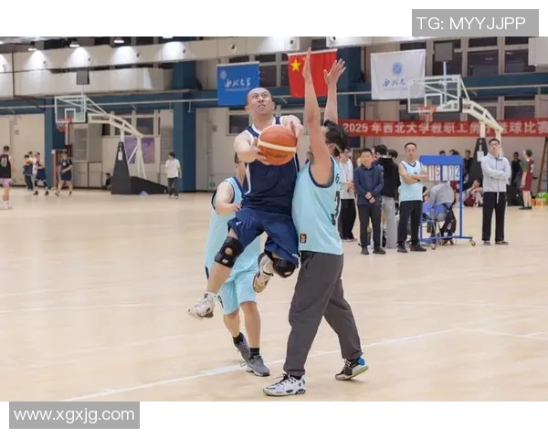 武汉篮球队在篮球团队协作排行榜中荣获第十名展现出强大团队精神与默契配合 武汉篮球队在篮球团队协作排行榜中荣获第十名展现出强大团队精神与默契配合