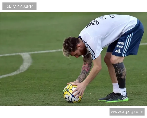 足球明星纹身壁纸图片精选展示让你领略运动与艺术的完美结合 足球明星纹身壁纸图片精选展示让你领略运动与艺术的完美结合